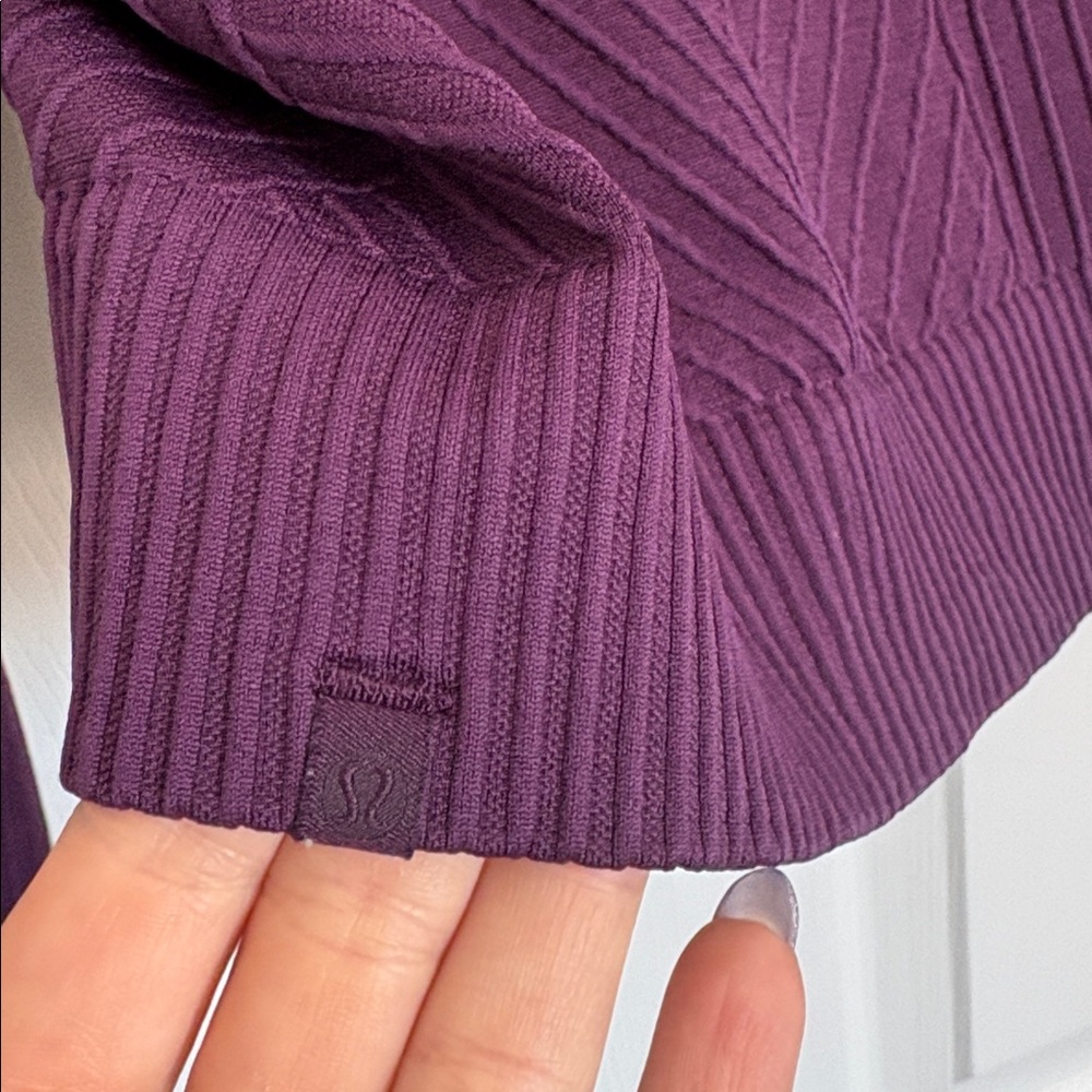 Lululemon Rest Less Cropped Half Zip - Picture 9 of 9